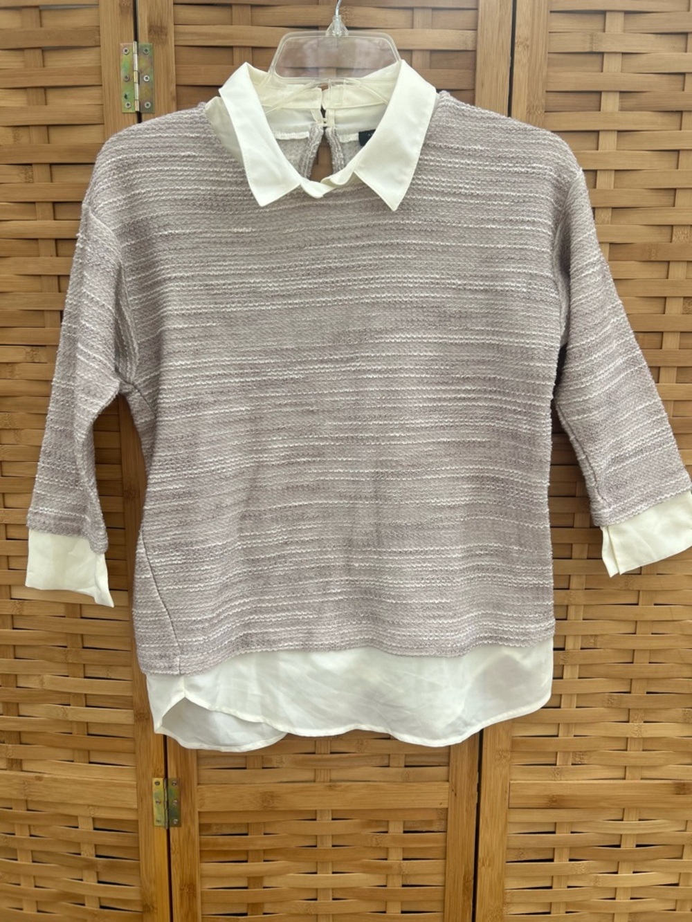 🔥3/$8-Ann Taylor Layered Knit Top with White Collar and Hem